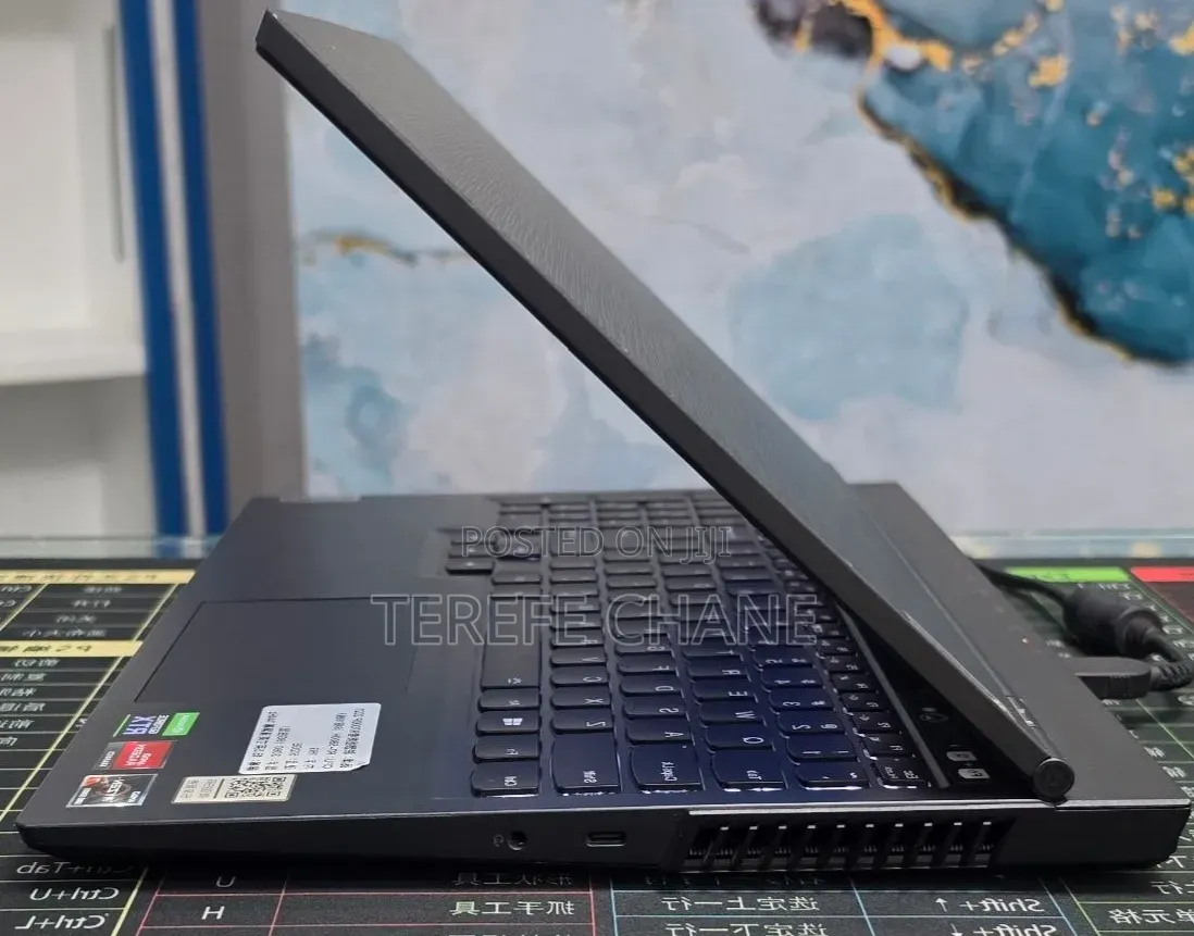 New Laptop Lenovo Legion 5 16GB AMD Ryzen 7 SSD 512GB