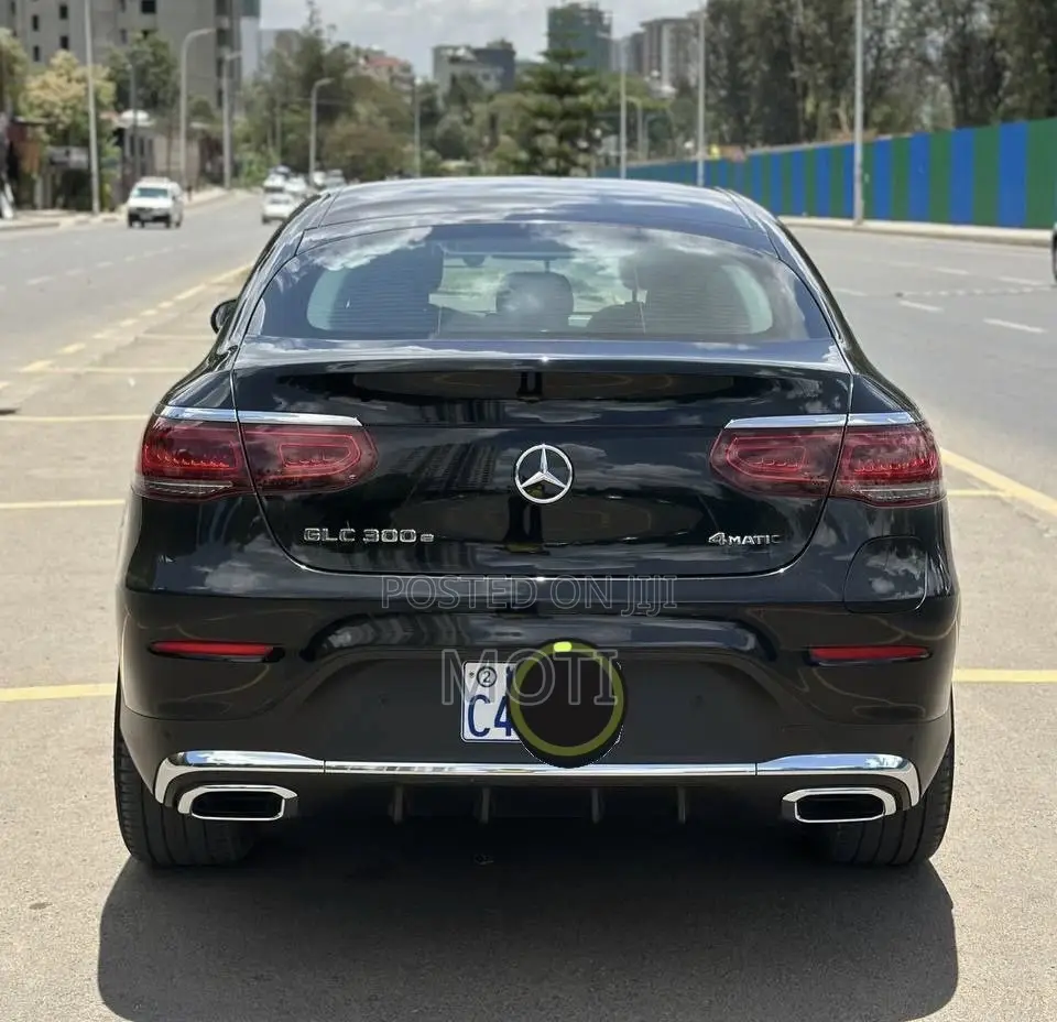 Mercedes-Benz GLC-Class 2021 Black