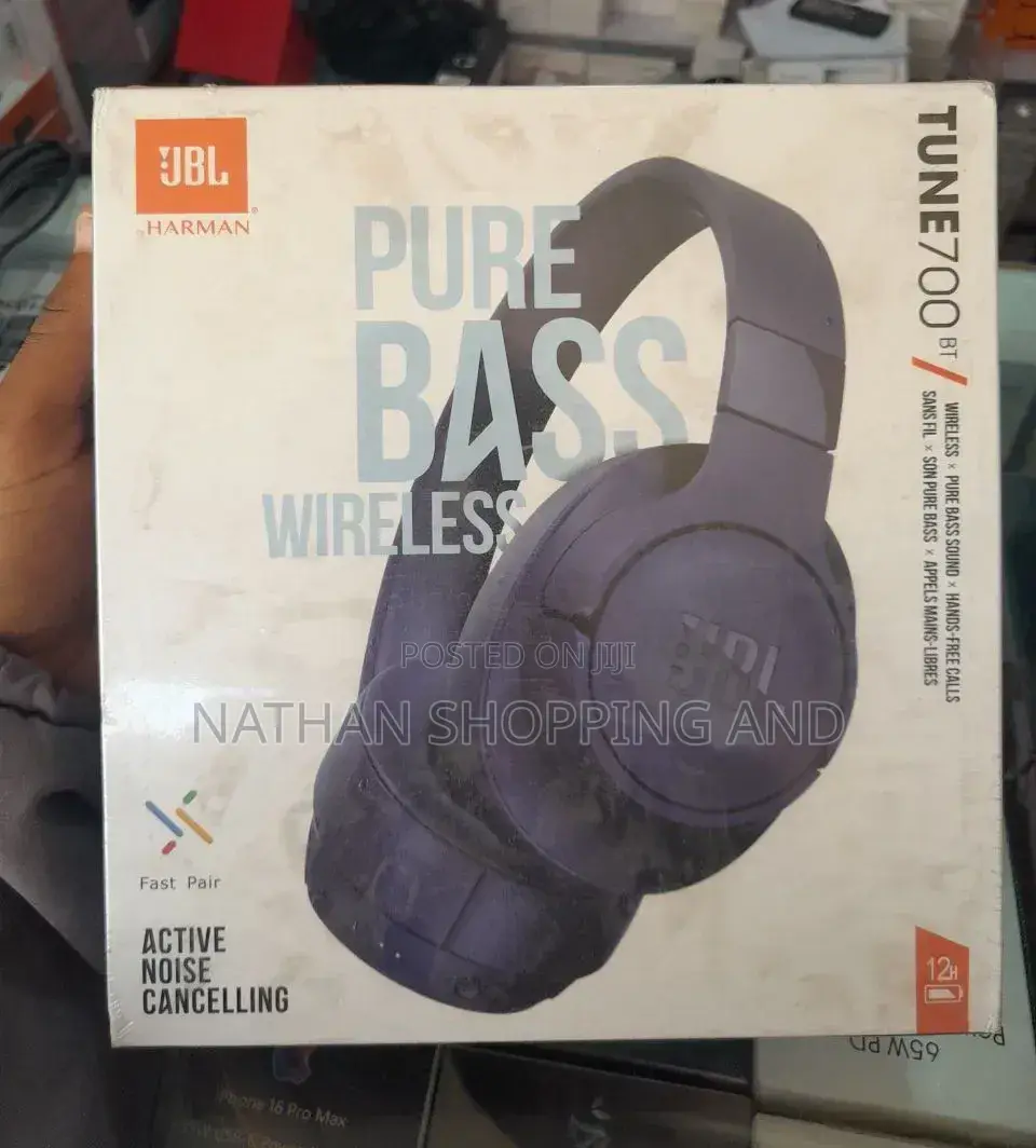 JBL Headset: 700 Bt