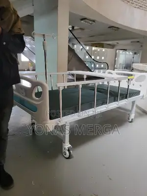 Hospital Bed耳𦬅functional Comfortable for Both Patients Staff Alike