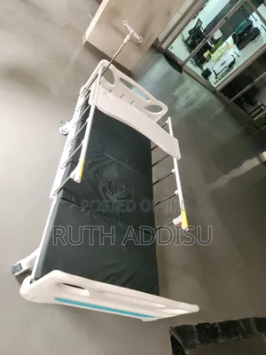 Hospital Bed Two Functional鳵的two Functional Hospital bed鳵你Hospital