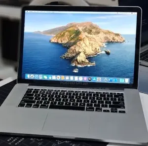 New Laptop Apple MacBook Pro 16GB Intel Core i7 SSD 256GB