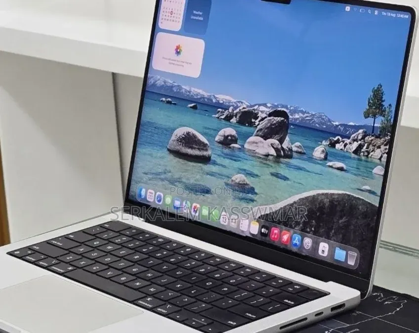 New Laptop Apple MacBook Pro 2021 M1 32GB Apple M1 SSD 512GB