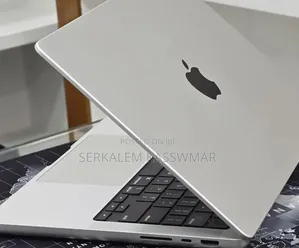 New Laptop Apple MacBook Pro 2021 M1 32GB Apple M1 SSD 512GB