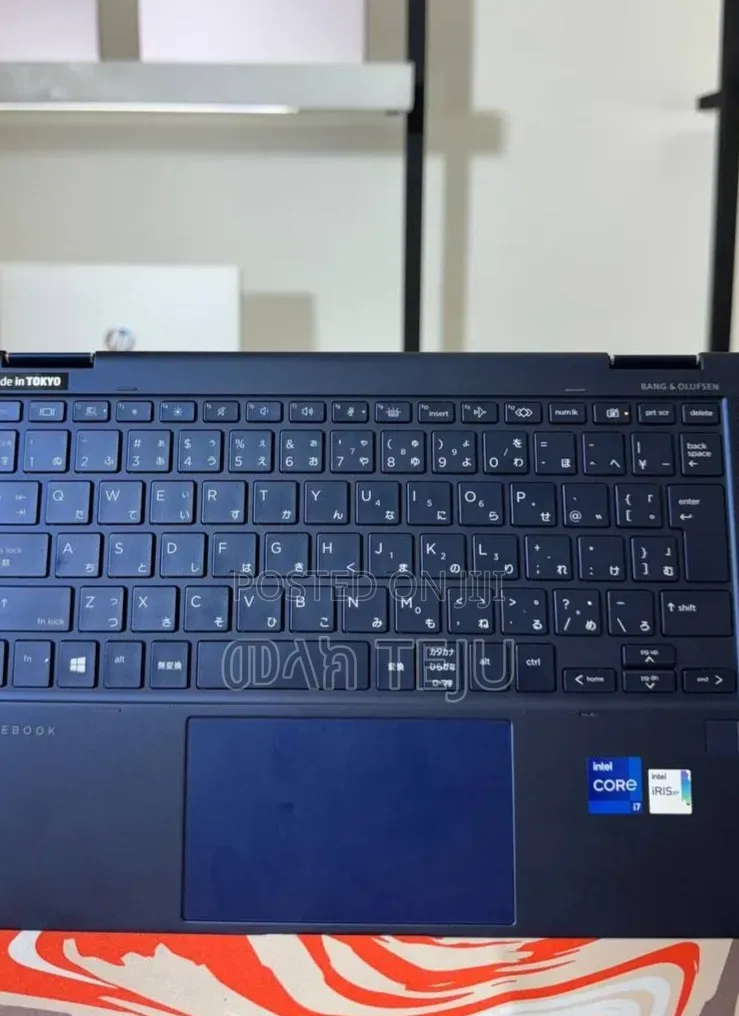 New Laptop HP Elite Dragonfly G2 16GB Intel Core i7 SSD 512GB