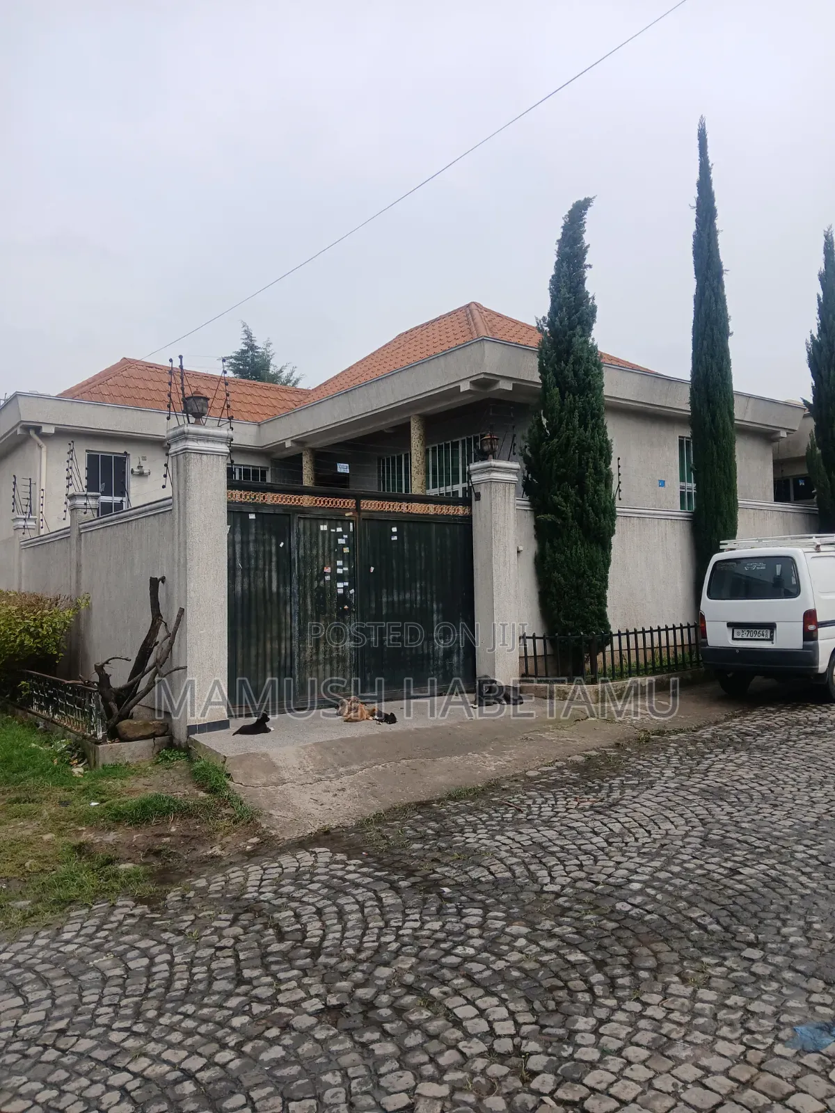 Furnished 5bdrm Villa in 165ካሬ ቪላ, Nifas Silk-Lafto for sale