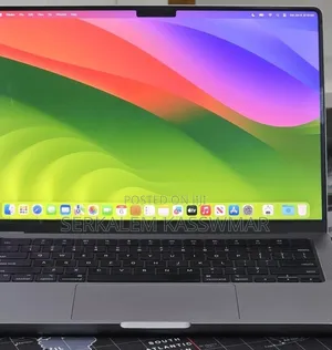 New Laptop Apple MacBook Pro 2023 M3 8GB Apple M3 SSD 512GB