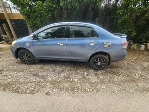 Toyota Yaris 2006 Blue