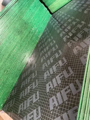 18mm Water-Resistant Construction Plywood – 244×122cm