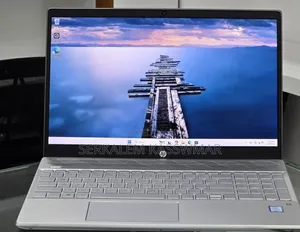 New Laptop HP Pavilion 15 16GB Intel Core i7 SSD 256GB