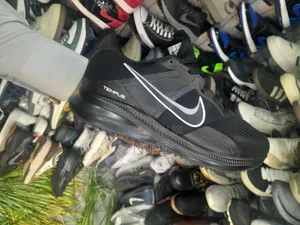 Nike Zoome Qality Master