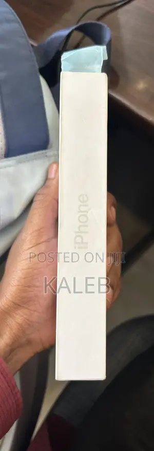 New Apple iPhone 17e 256 GB White