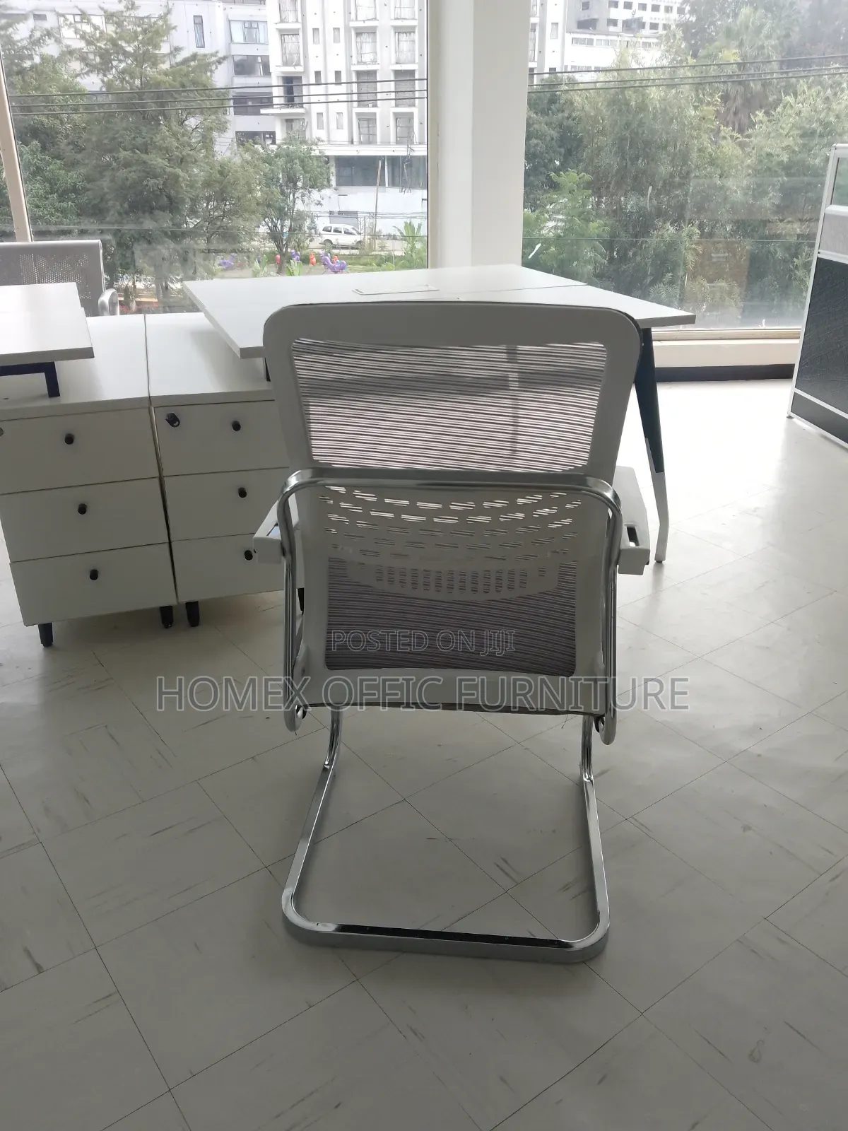 Comfortable Office Chair - ምቹ ወንበር