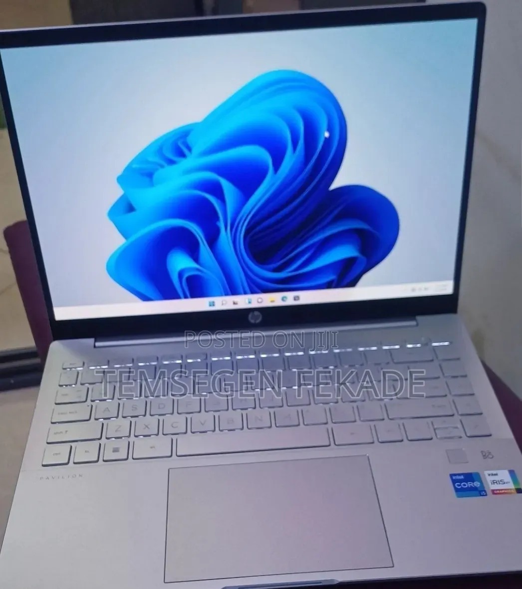 New Laptop HP Pavilion 14 16GB Intel Core i5 SSD 512GB