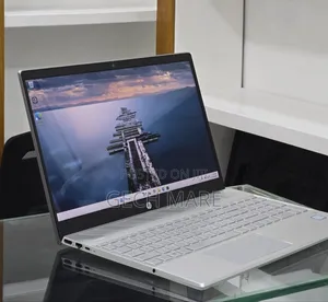 New Laptop HP Pavilion 15 16GB Intel Core i7 SSD 256GB