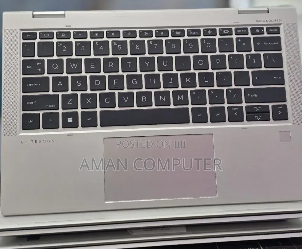 New Laptop HP EliteBook 830 G8 32GB Intel Core i7 SSD 512GB