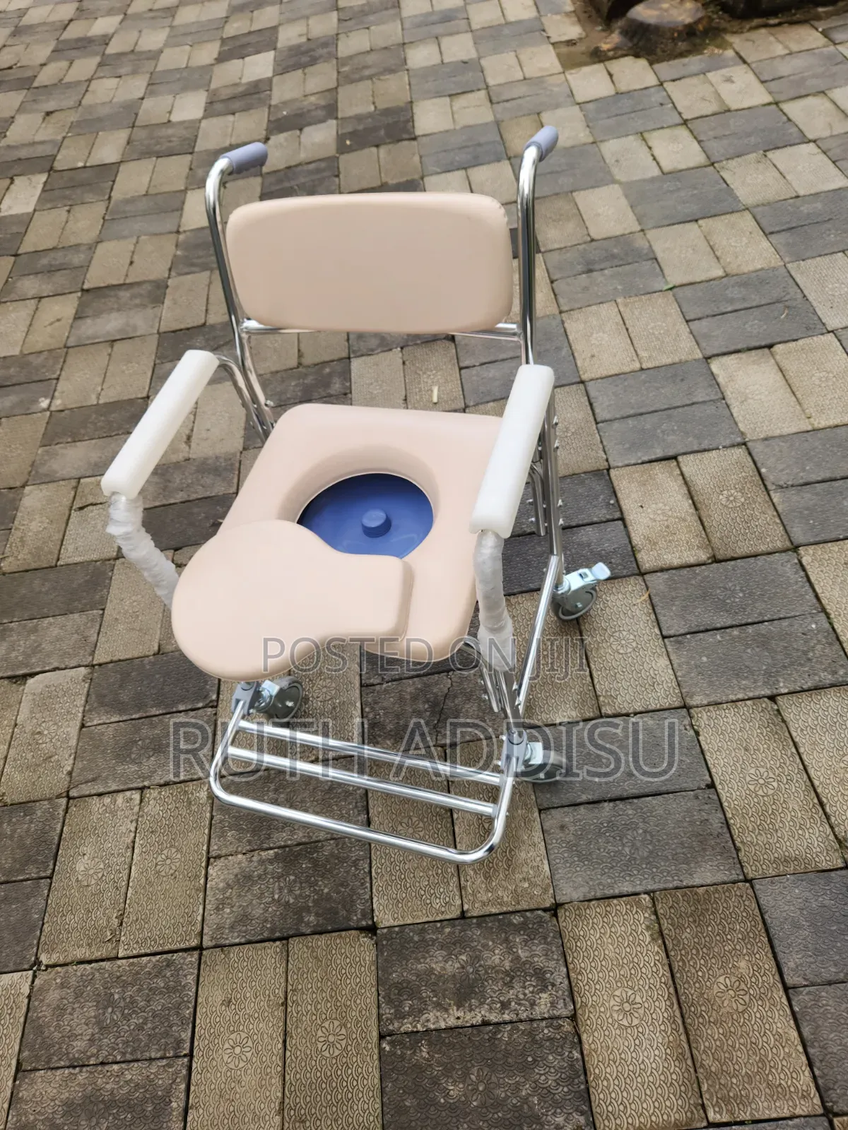 Commode Wheelchair段的toilet Wheelchair鳵了poty Wheelchair寄生commode New