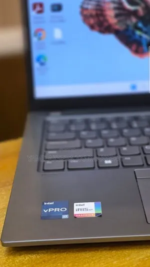 New Laptop Lenovo ThinkPad T14s G4 16GB Intel Core i7 SSD 512GB