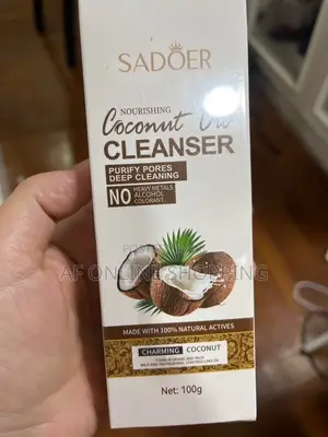 The Sadoer Nourishing Coconut Oil Cleanser