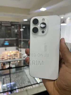 Apple iPhone 15 Pro 256 GB White