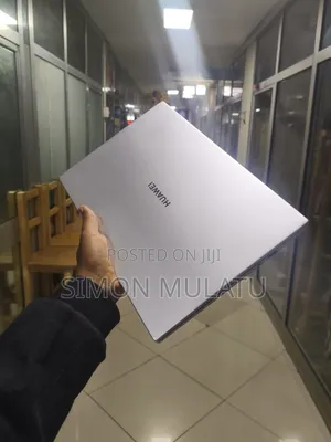 Laptop Huawei Matebook D 15 8GB AMD Ryzen 5 SSD 512GB