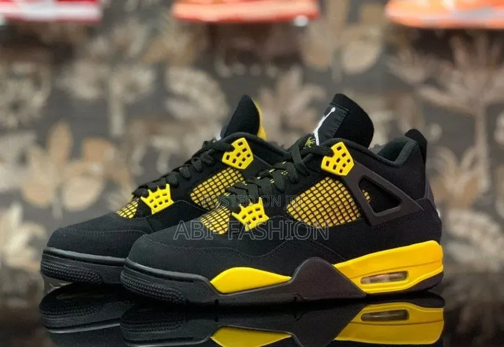 Nike Air Jordan 4 Retro "Thunder"Black/Yellow