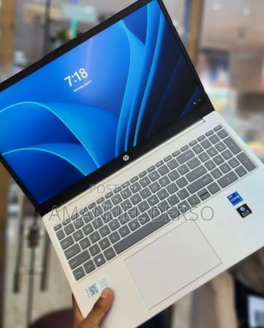 New Laptop HP Pavilion 15 16GB Intel Core i7 SSD 1T