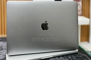 New Laptop Apple MacBook Pro 2017 16GB Intel Core i5 SSD 256GB