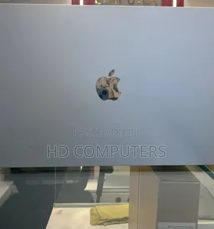 New Laptop Apple MacBook Air 2025 M4 24GB Apple M4 SSD 1T