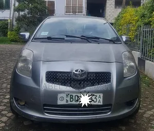 Toyota Yaris 2007 Silver