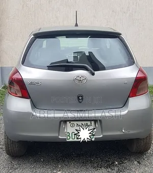 Toyota Yaris 2007 Silver