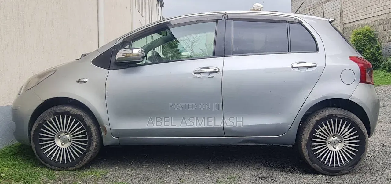 Toyota Yaris 2007 Silver