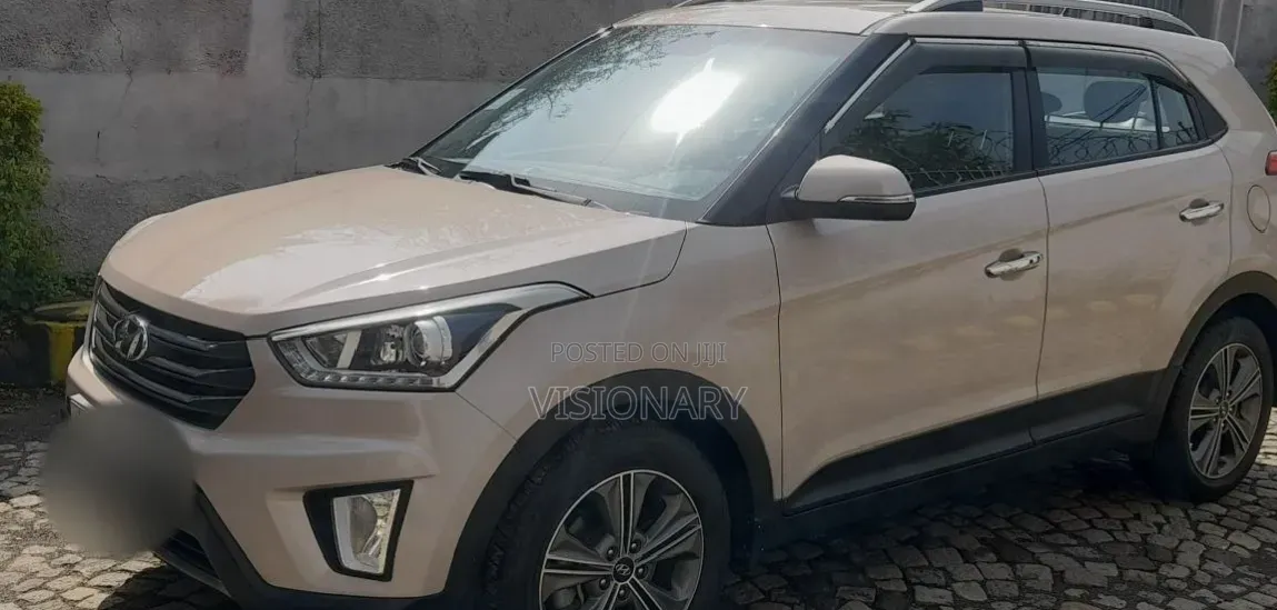 Hyundai Creta 2017 Pink