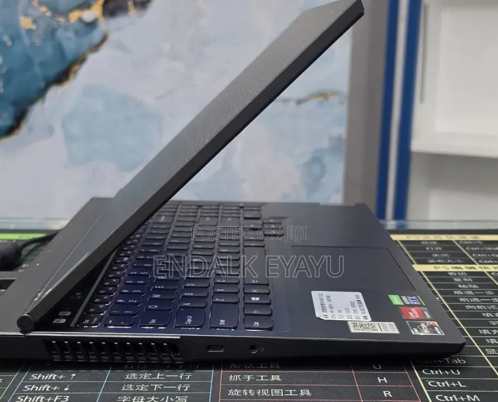 New Laptop Lenovo Legion 5 16GB AMD Ryzen 7 SSD 512GB