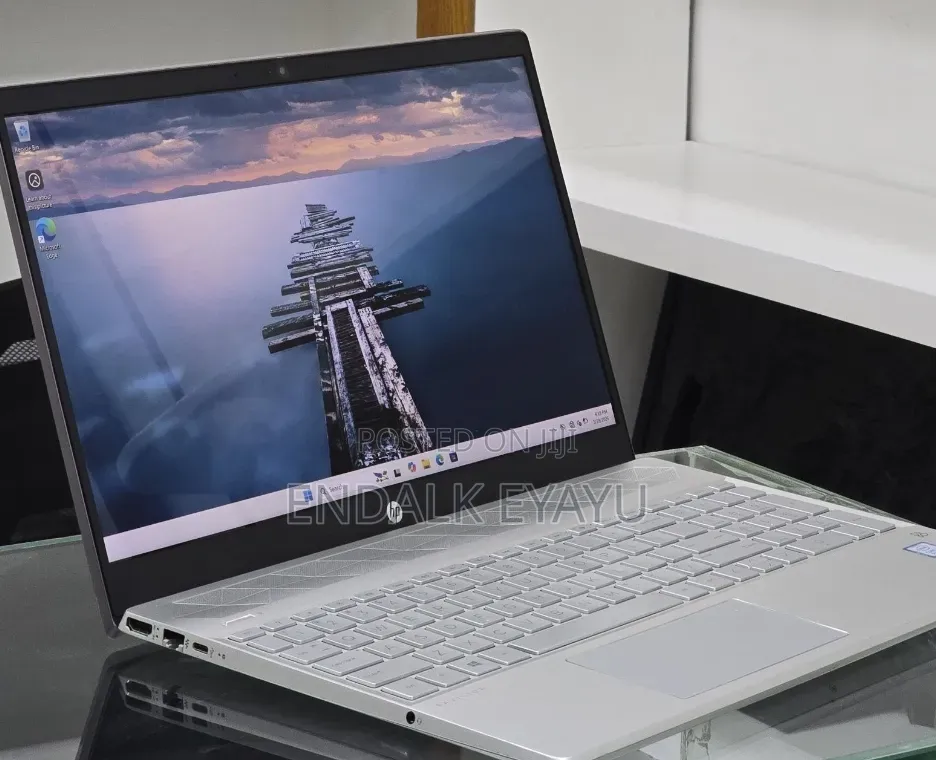 New Laptop HP Pavilion 15 16GB Intel Core i7 SSD 256GB