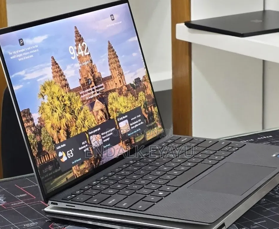 New Laptop Dell XPS 13 16GB Intel Core i7 SSD 512GB