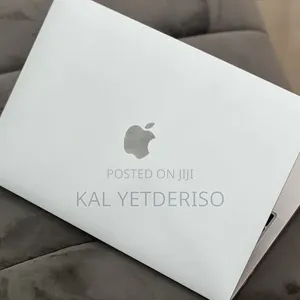 New Laptop Apple MacBook Air 2022 M2 8GB Apple M2 SSD 512GB