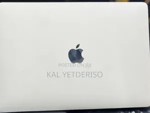 New Laptop Apple MacBook Air 2022 M2 8GB Apple M2 SSD 512GB