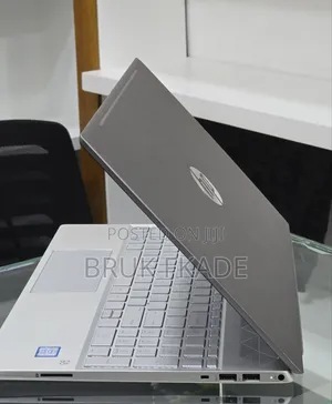 New Laptop HP Pavilion 15 16GB Intel Core i7 SSD 256GB