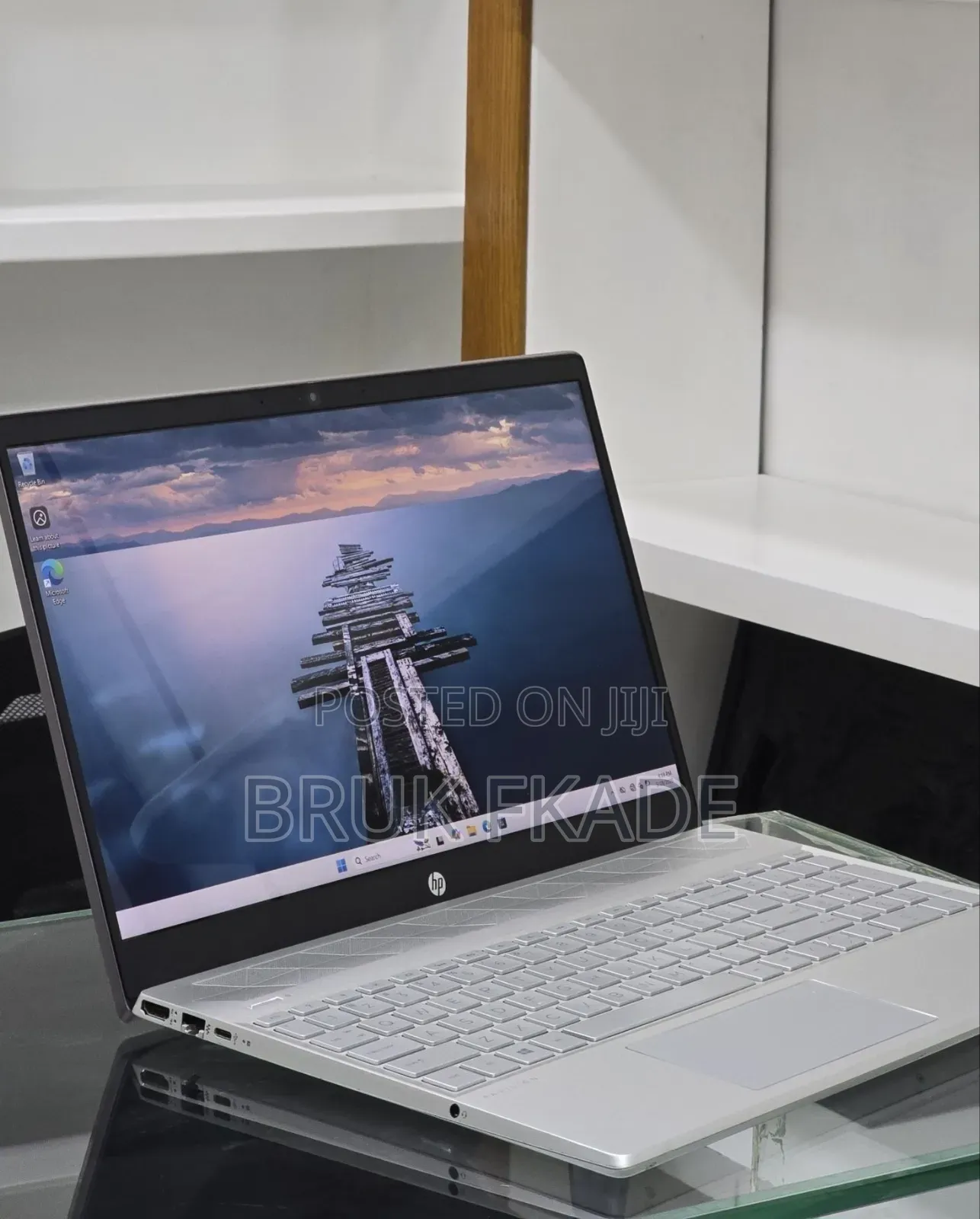 New Laptop HP Pavilion 15 16GB Intel Core i7 SSD 256GB