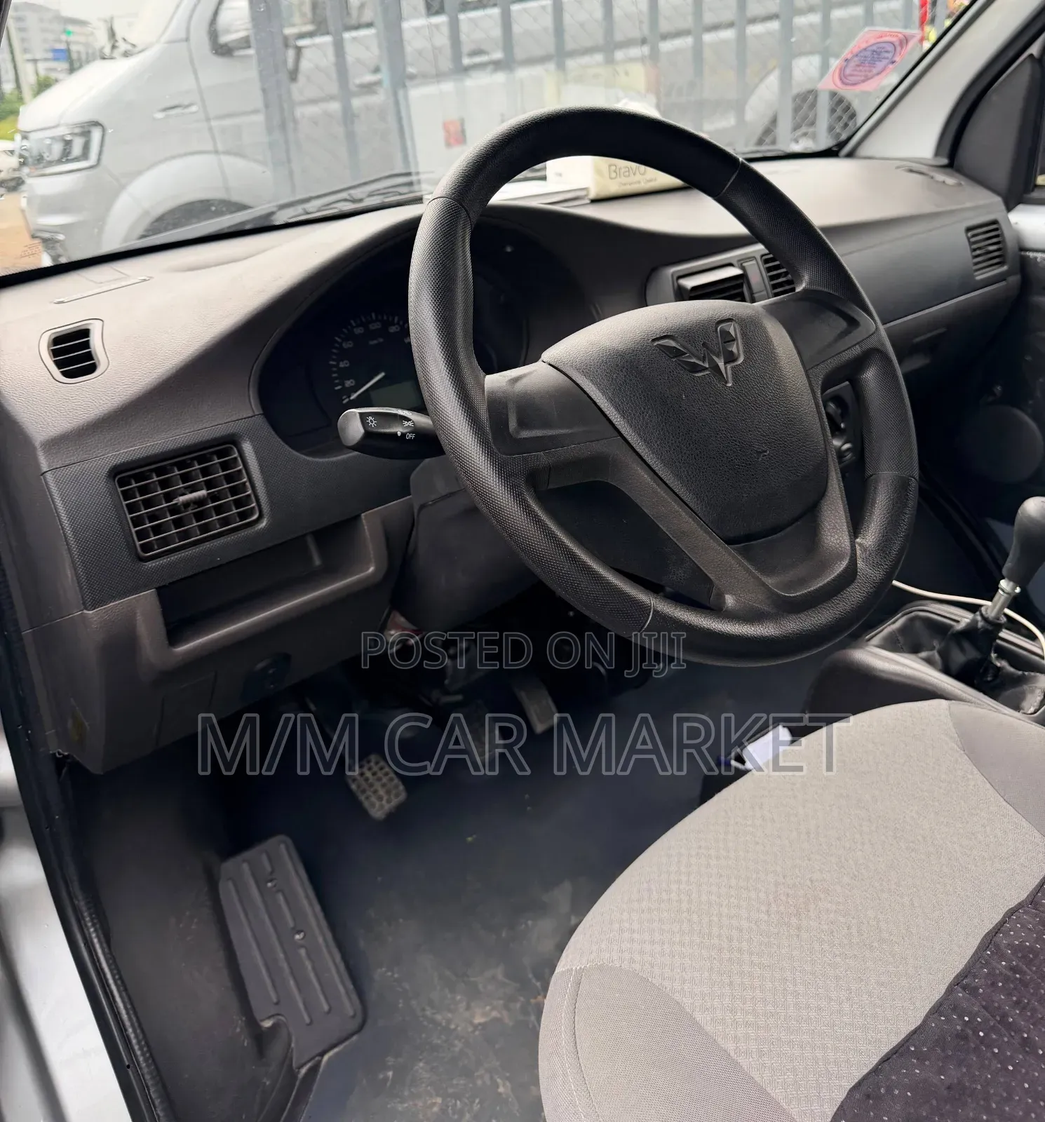 Wuling Rongguang 2023 Silver