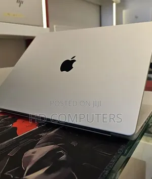 New Laptop Apple MacBook Pro 2021 M1 16GB Apple M1 Pro SSD 1T
