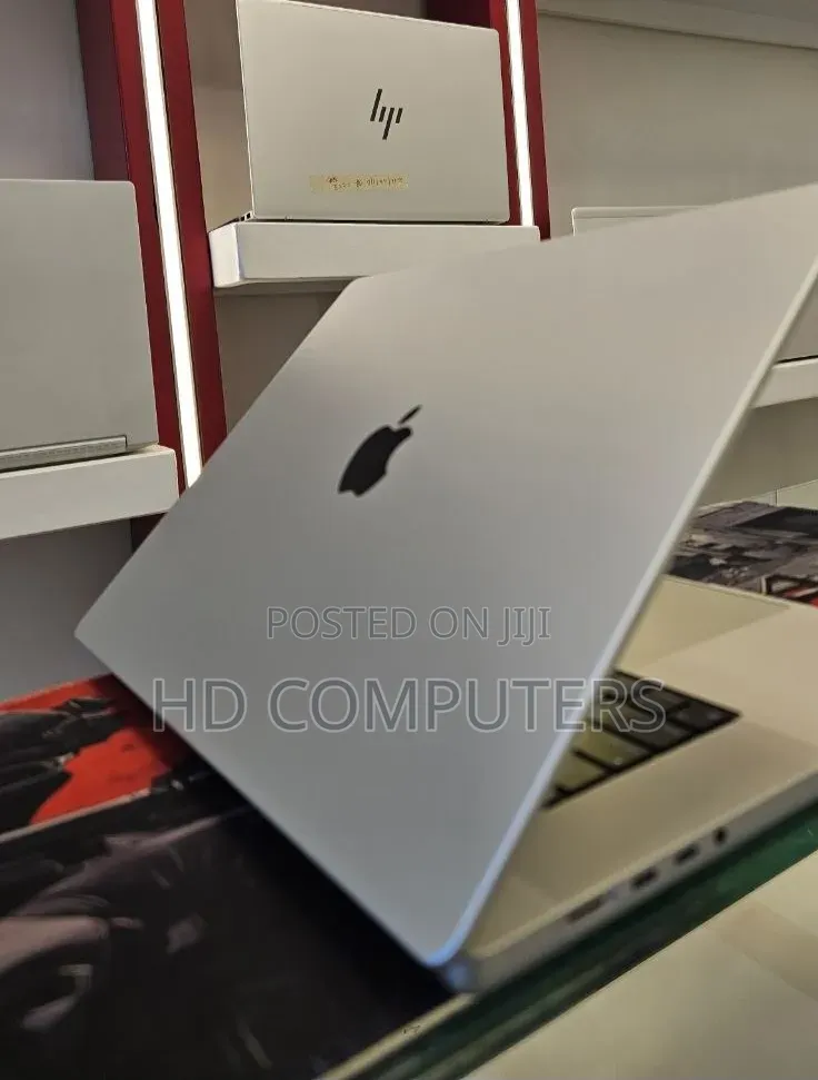 New Laptop Apple MacBook Pro 2021 M1 16GB Apple M1 Pro SSD 1T
