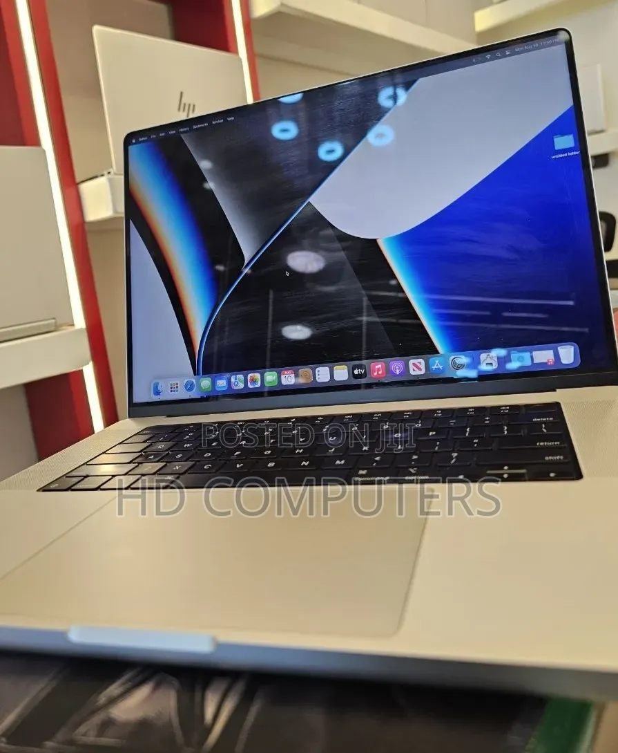 New Laptop Apple MacBook Pro 2021 M1 16GB Apple M1 Pro SSD 1T