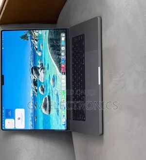 New Laptop Apple MacBook Pro 2021 M1 16GB Intel Core i7 SSD 512GB