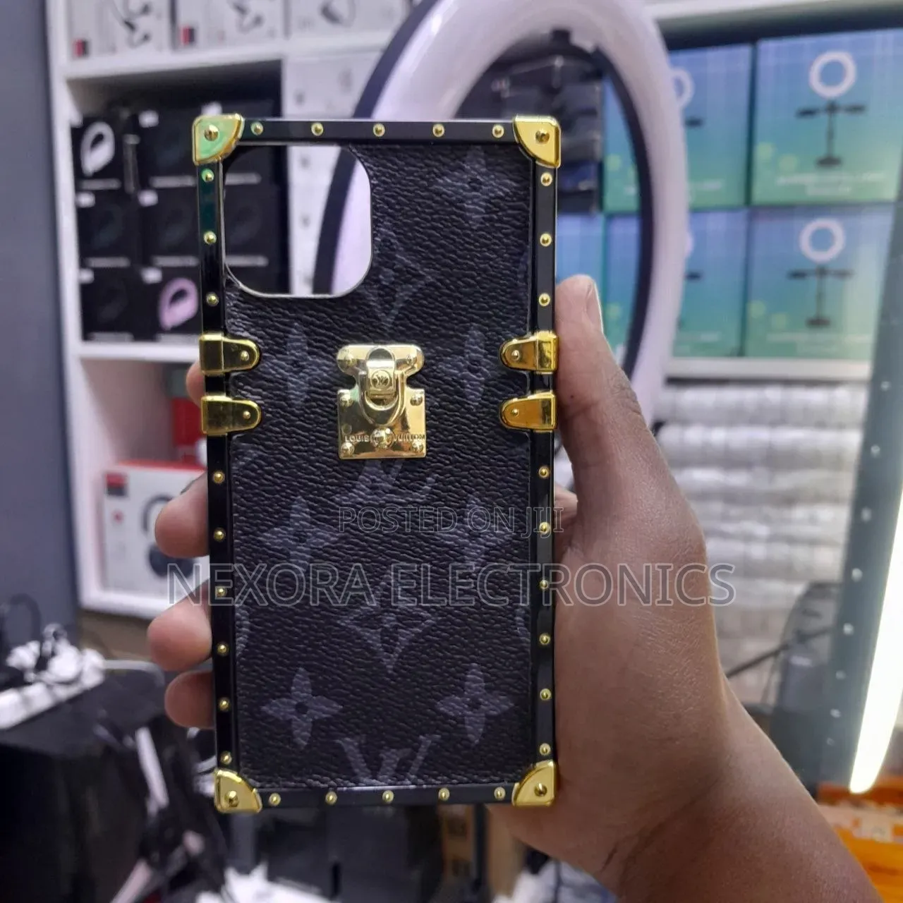 Lv Phone Cover
