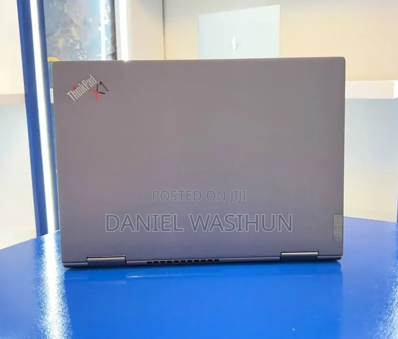 New Laptop Lenovo ThinkPad X1 Yoga 16GB Intel Core i7 SSD 512GB