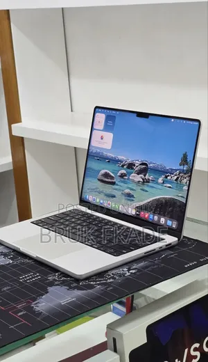 New Laptop Apple MacBook Pro 2021 M1 32GB Apple M1 Pro SSD 512GB