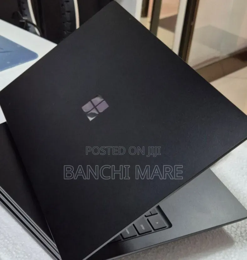 New Laptop Microsoft Surface Laptop 3 16GB Intel Core i7 SSD 256GB