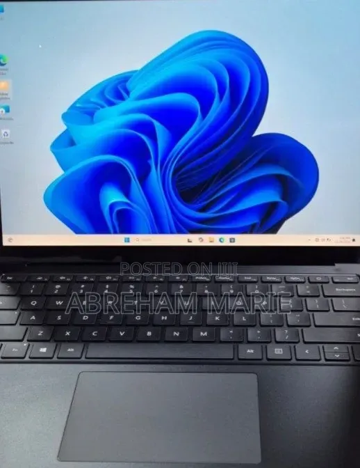 New Laptop Microsoft Surface Laptop 3 16GB Intel Core i7 SSD 256GB